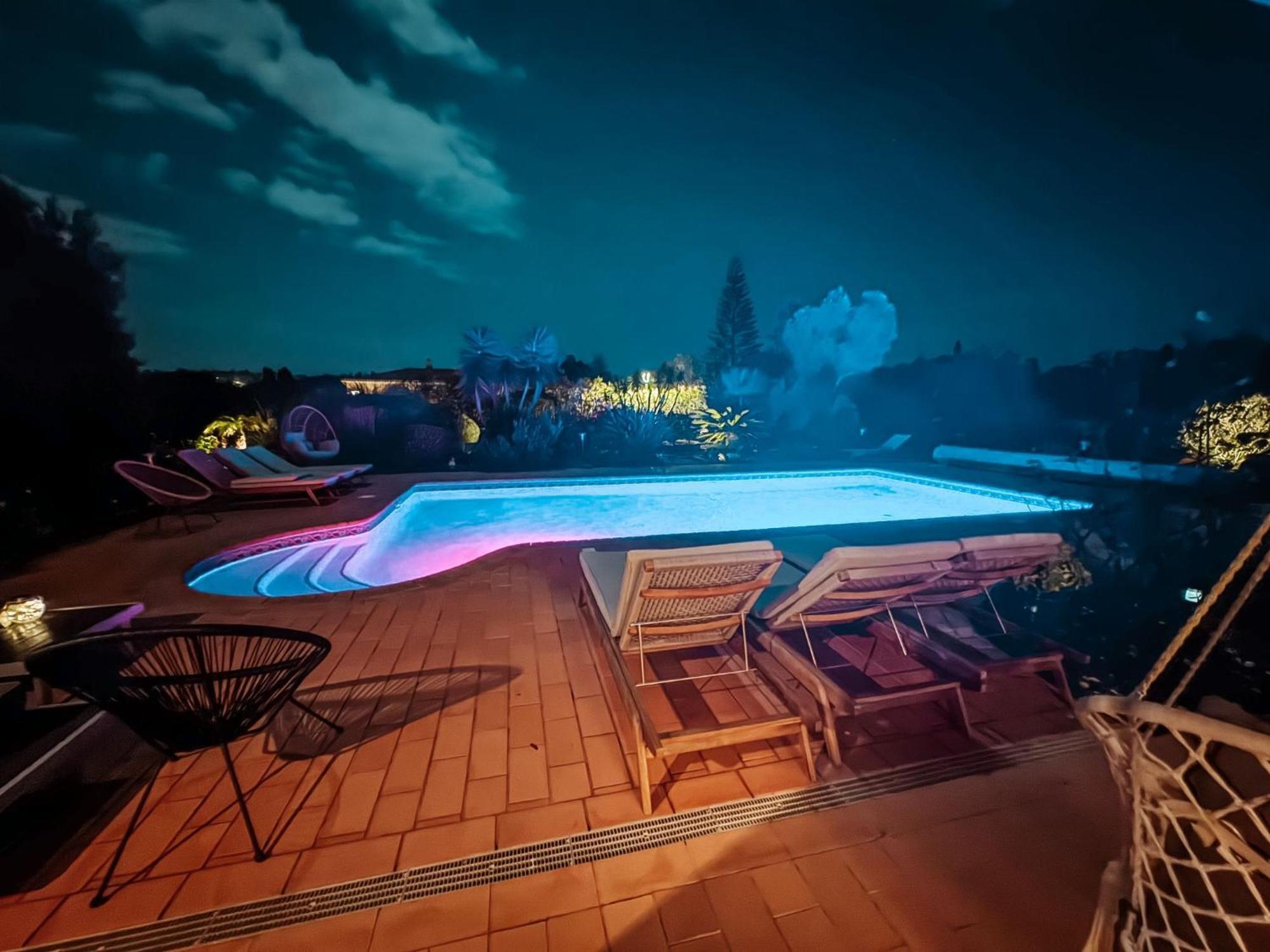 Villa Rubix Luz エクステリア 写真